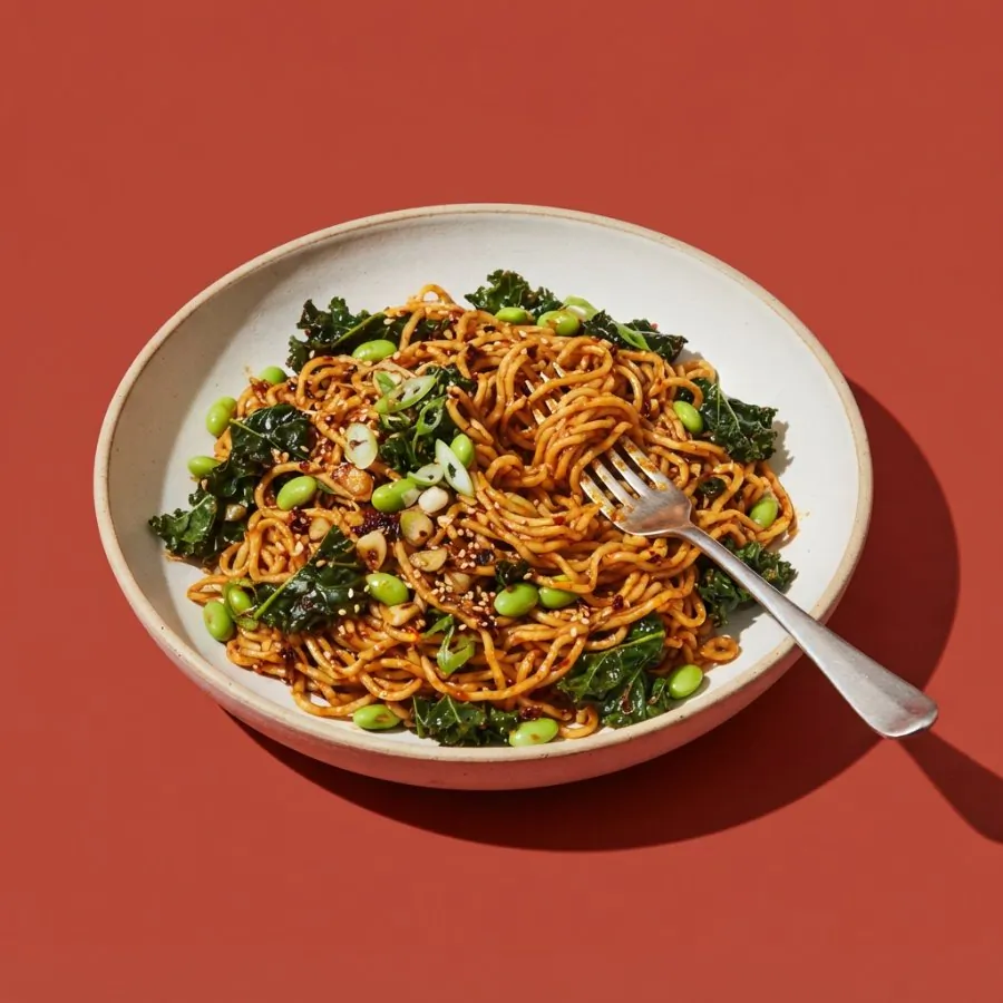 Noodles al gochujang con cavolo riccio ed edamame, foto 3