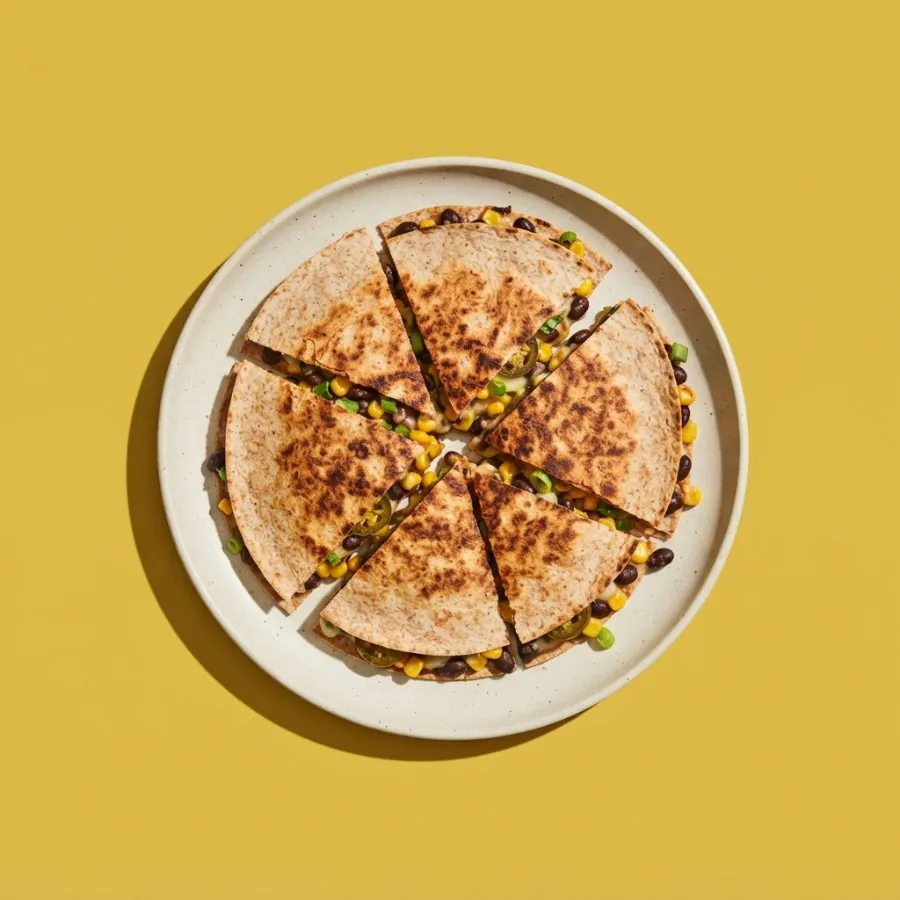 Quesadillas mit Mais und schwarzen Bohnen